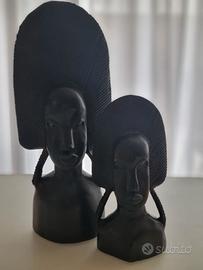 coppia sculture intagliate a mano secolo scorso