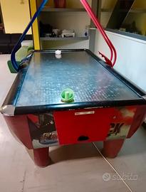 Air hockey