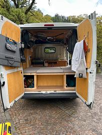 Peugeot Boxer L1H2 del 2017 camperizzato