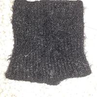 Scalda collo nero in lana morbida per donna