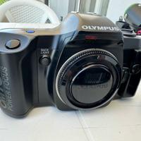 Fotocamera Olimpus OM 101 Power Focus analogica
