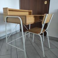 Scrivania+ sedia bambino