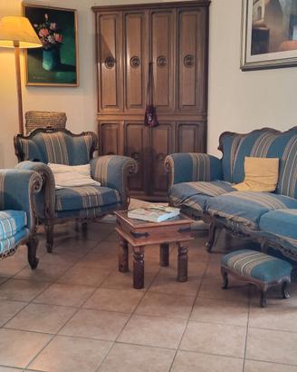 Salotto classico completo divano e poltrone