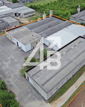 Immobile di 12250 m² con più di 5 locali a San Gio
