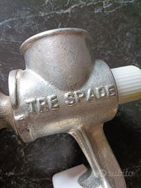 Tre spade passa pomodoro