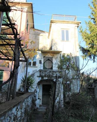 RUSTICO A CHIAVARI