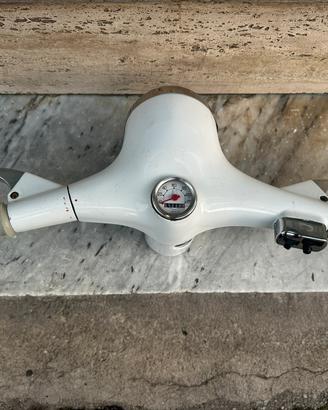 Vespa faro tondo