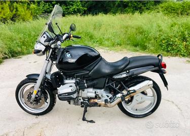BMW R1100R