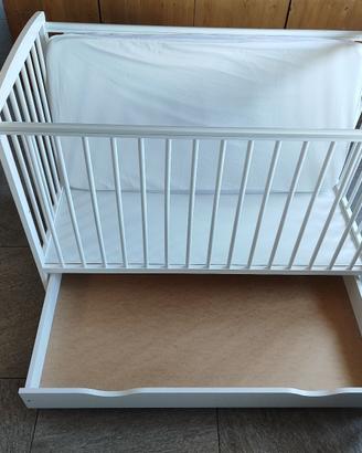 Lettino in legno per bambino / bambina