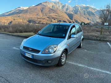 Ford fiesta 1.2 unico proprietario, doppi cerchi