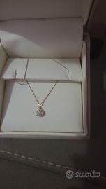 Catenina con diamantino
