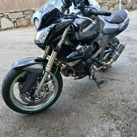 Kawasaki Z 1000.