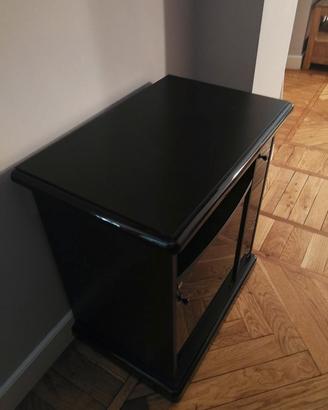 mobiletto nero portaTV