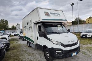 IVECO DAILY 35C12 CON AVANCORPO
