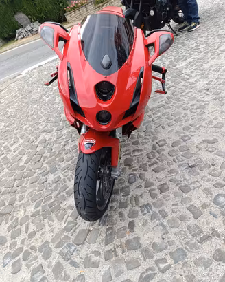 Ducati 999 