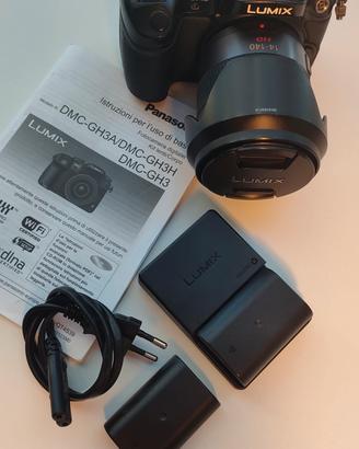 Camera Panasonic Lumix DMC-GH3 + G Vari