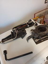 2 cricchetti auto universali completi ottimi