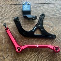 Staffe ammortizzatore di sterzo DBK