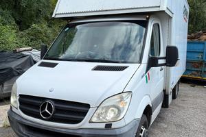 Mercedes sprinter cabinato con sponda ribaltabile