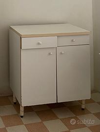 Base cucina bianca