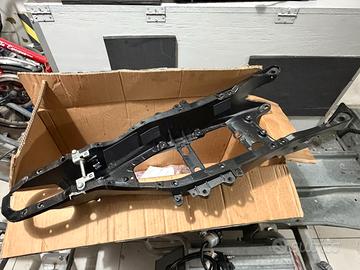 telaietto posteriore originale Yamaha R1 2015-2025