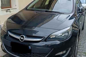 Opel Astra sport tourer 