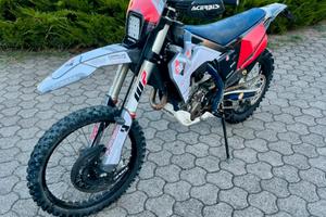 HUSQVARNA FE 250