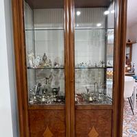 Vetrina in legno