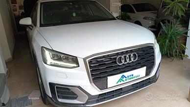Audi Q2 30 TDI Business
