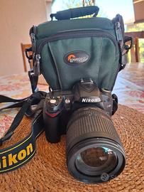 nikon D90 con obbiettivo nikon 18/105 e cust