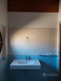 Lavandino e termoarredo