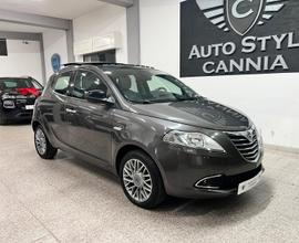 Lancia Ypsilon 1.2 69 CV 5 porte Platinum