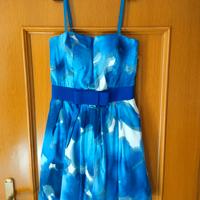 Vestito da cerimonia colore blu floreale