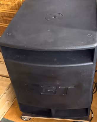 FBT HIMaxX 100SA Subwoofer Attivo 18 con Cover