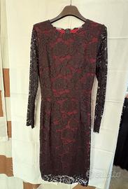 Abito Elegante in Pizzo Nero e Bordeaux