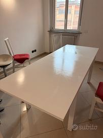 Tavolo ikea allungabile + 4 sedie ikea