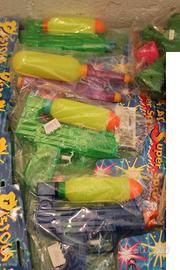 Lotto 10x pistola ad acqua nuova fondo di magazzin