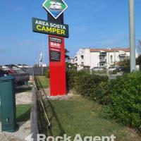 CAMPEGGIO IN ZONA MARE A FANO