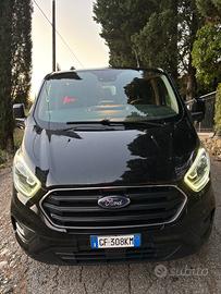 ford transit custom 6 posti VENDUTO