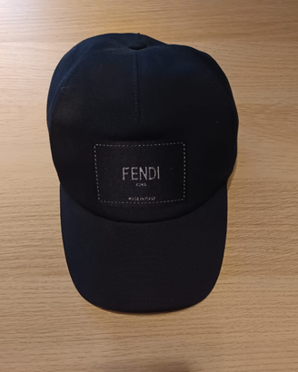Berretto Fendi Logo Roma - Mai usato