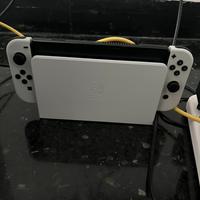 Nintendo Switch oled bianca