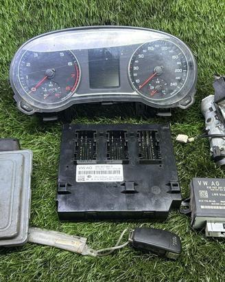 KIT CHIAVI CENTRALINA MOTORE AUDI A1 Serie (8XK) 0
