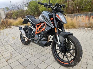 KTM duke 125 2023