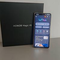 Honor Magic V5