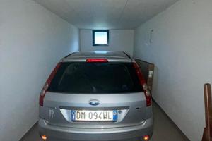 Auto ford fiesta 2008