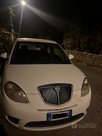 Lancia Ypsilon 2010
