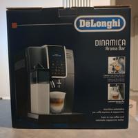 Macchina caffè automatica DeLonghi