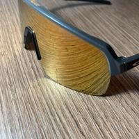 Oakley Sutro Lite color oro specchiato