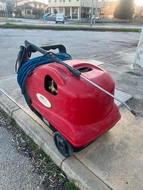 Idropulitrice professionale acqua calda