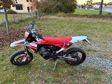 Fantic XMF 125 - 2024